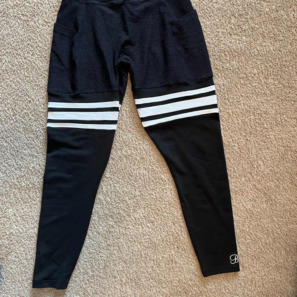 Bombshell Sportswear Kids Leggings in Black and White